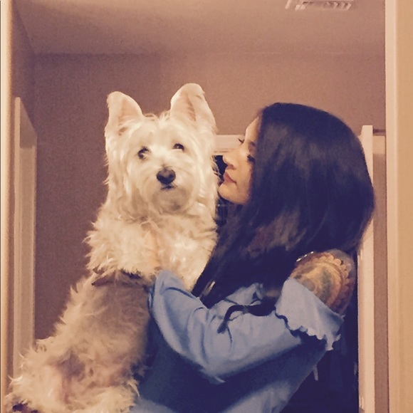 Meet your Posher, Sarah - Picture 2 of 2